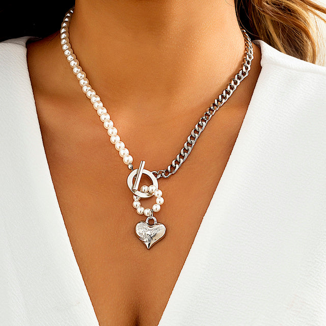 Goth Baroque Pearl Coin Portrait Pendant Necklace for Women Vintage Multi Layer Link Chain Necklace Punk Aesthetic Jewelry 2025